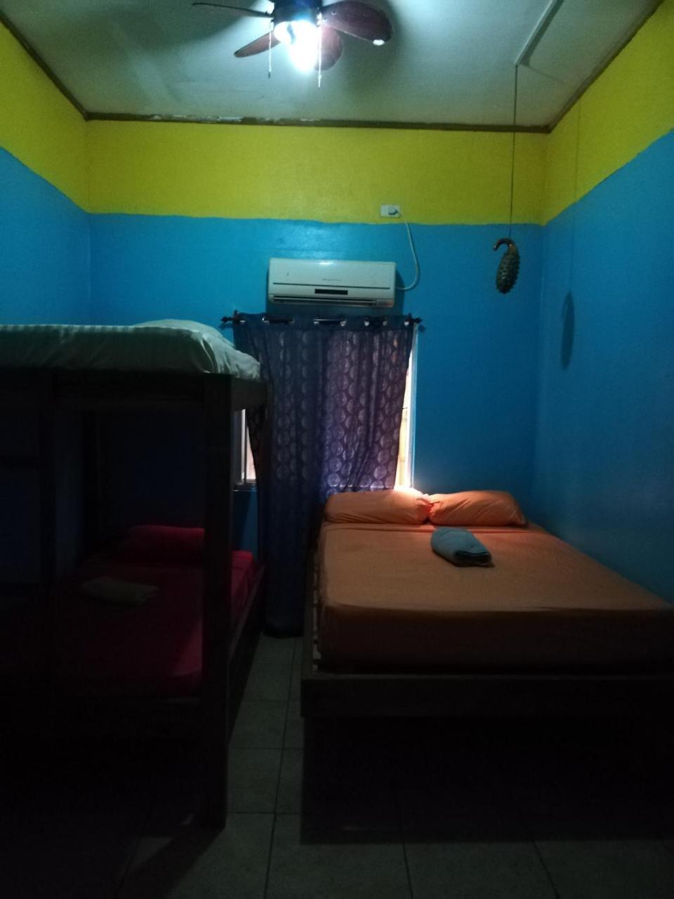 Cliff'S Hostel Ла-Грута Экстерьер фото